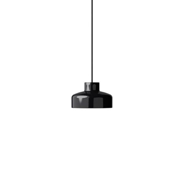 135751n033 nine lacquer pendant 16 5 black 1