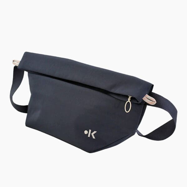 kaala taavi sling bag darkblue folded 800x800 1