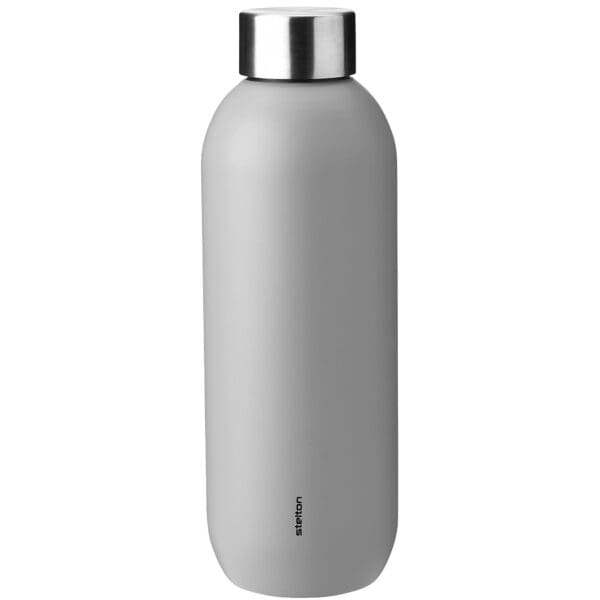 stelton keep cool drikkeflaske 0 6 liter lysegraa 355 13 50667 1